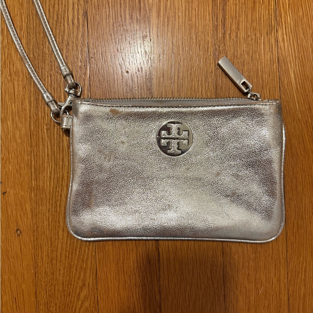 Tory Burch Shimmering Silver wristlet